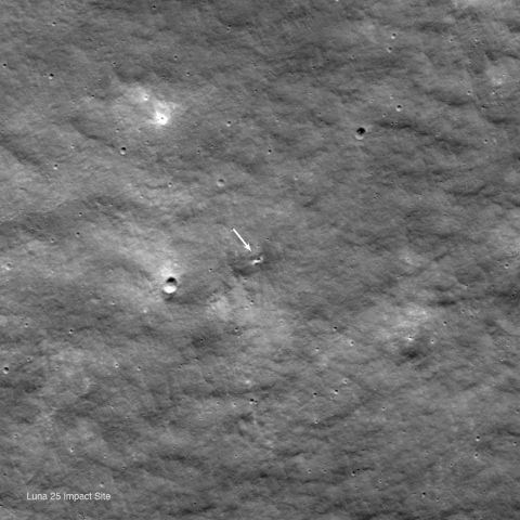 Krater op maan veroorzaakt door crash van Luna 25.